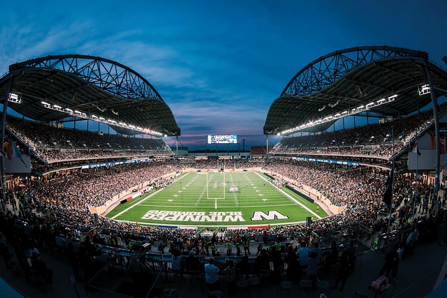 攻势如潮！公牛连续进攻得手&分差直逼20分.